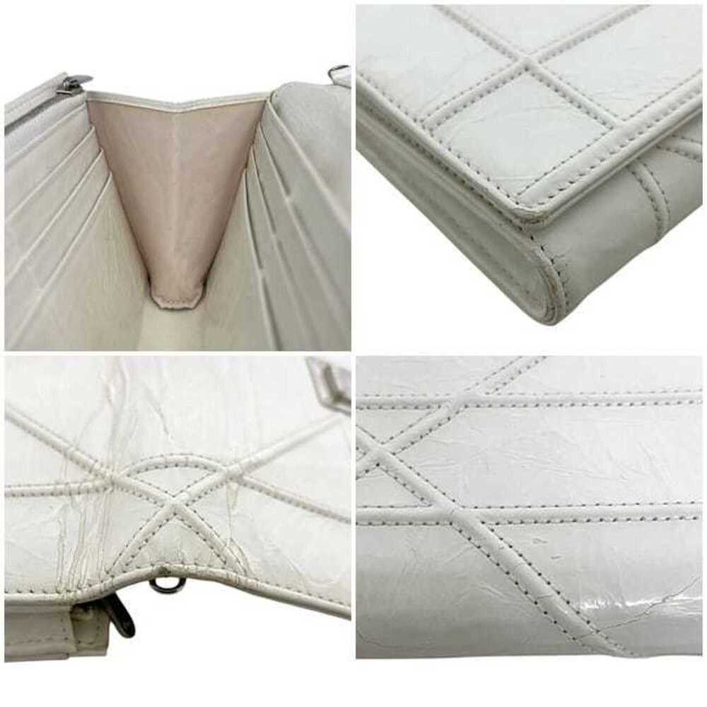 CHRISTIAN DIOR White Leather Shoulder Bag - Picture 8 of 11